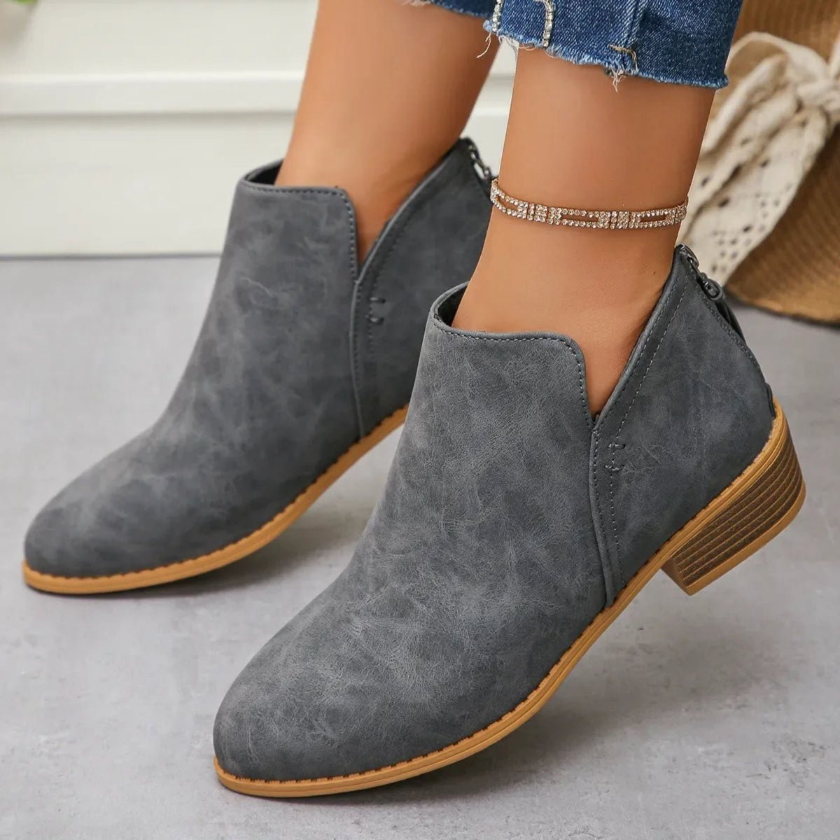 minbolu Classic Block Heel Ankle Boots - Versatile Comfort & Style - Ankle Boots - minbolu